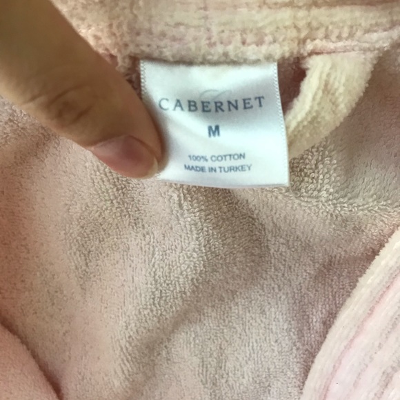 Pink robe - Picture 5 of 8